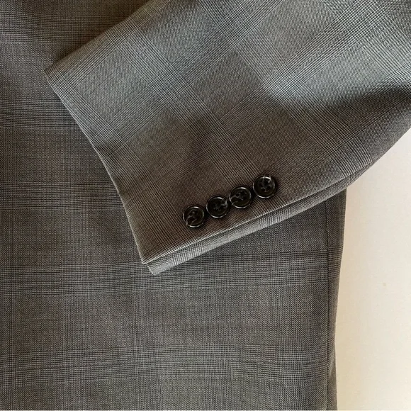 Jos A Bank Mens Sport Coat Blazer Sport Jacket Two Button Wool Silk Size 42 L